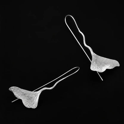 Styling ginkgo leaf earrings women